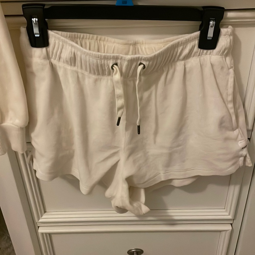 Lounge shorts